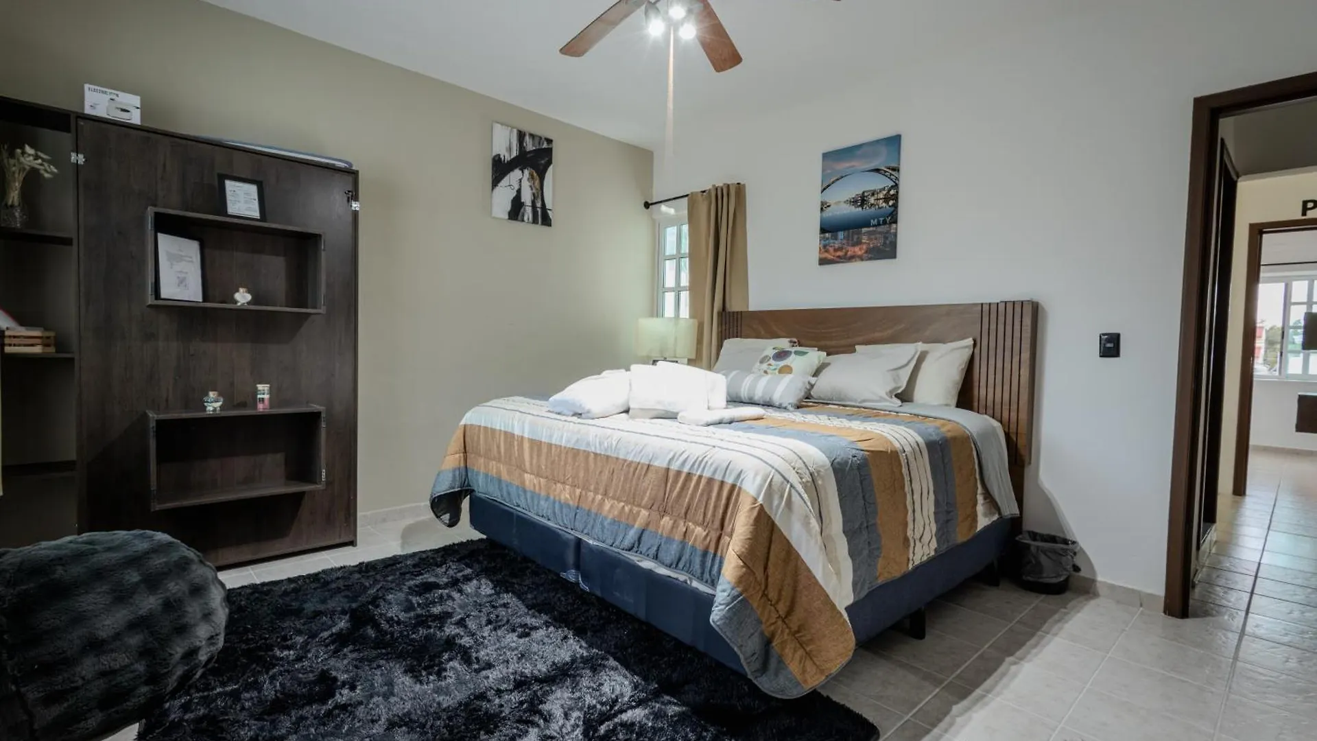 Bnb Rooms In Downtown Cancun- Casa Sunshine Cancún